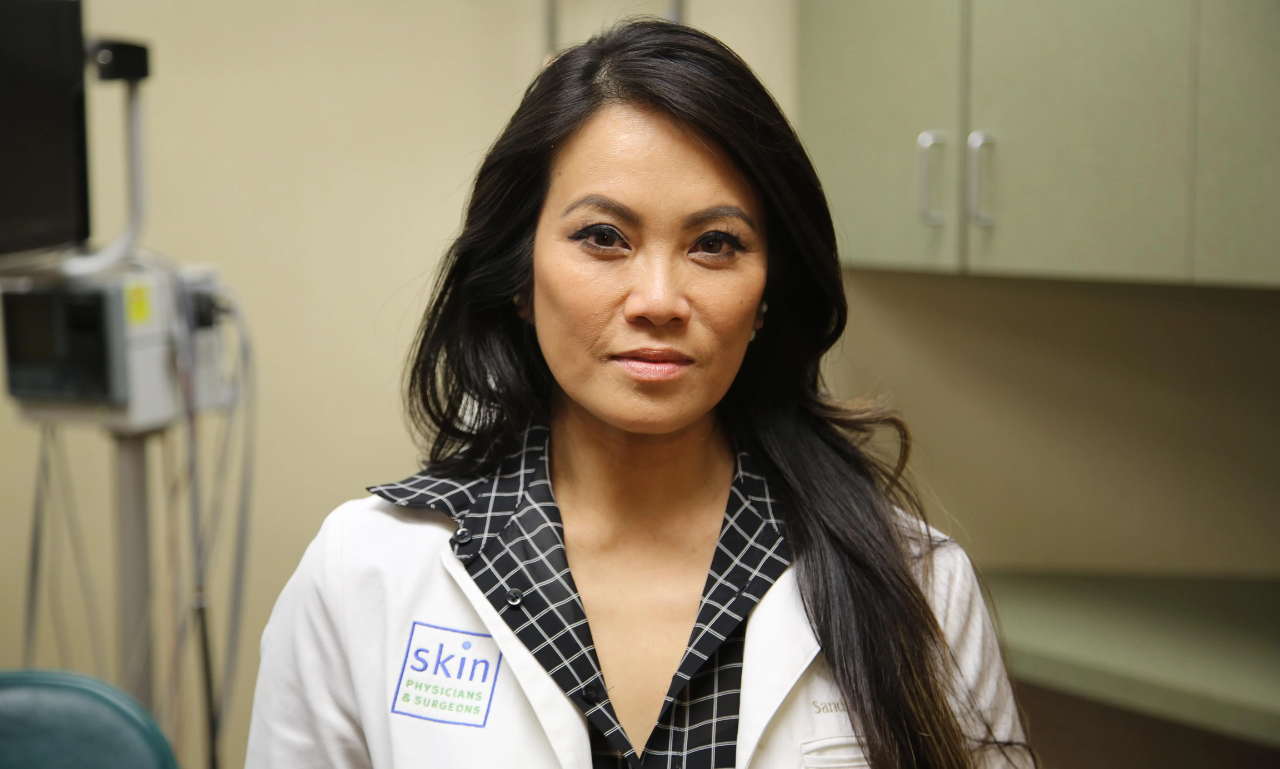 Doctor Sandra Lee Net Worth